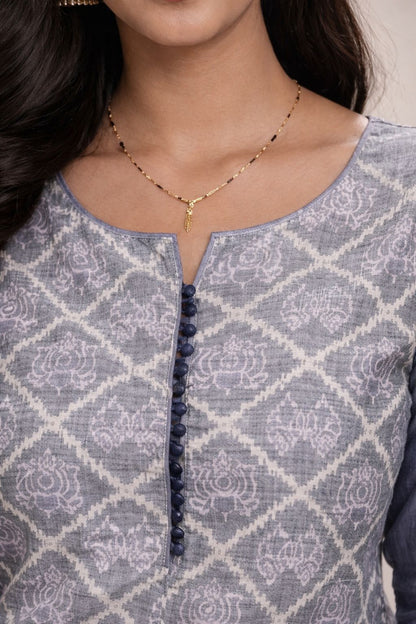 Sacred Bloom Grey Ikat Kurti (ivory)
